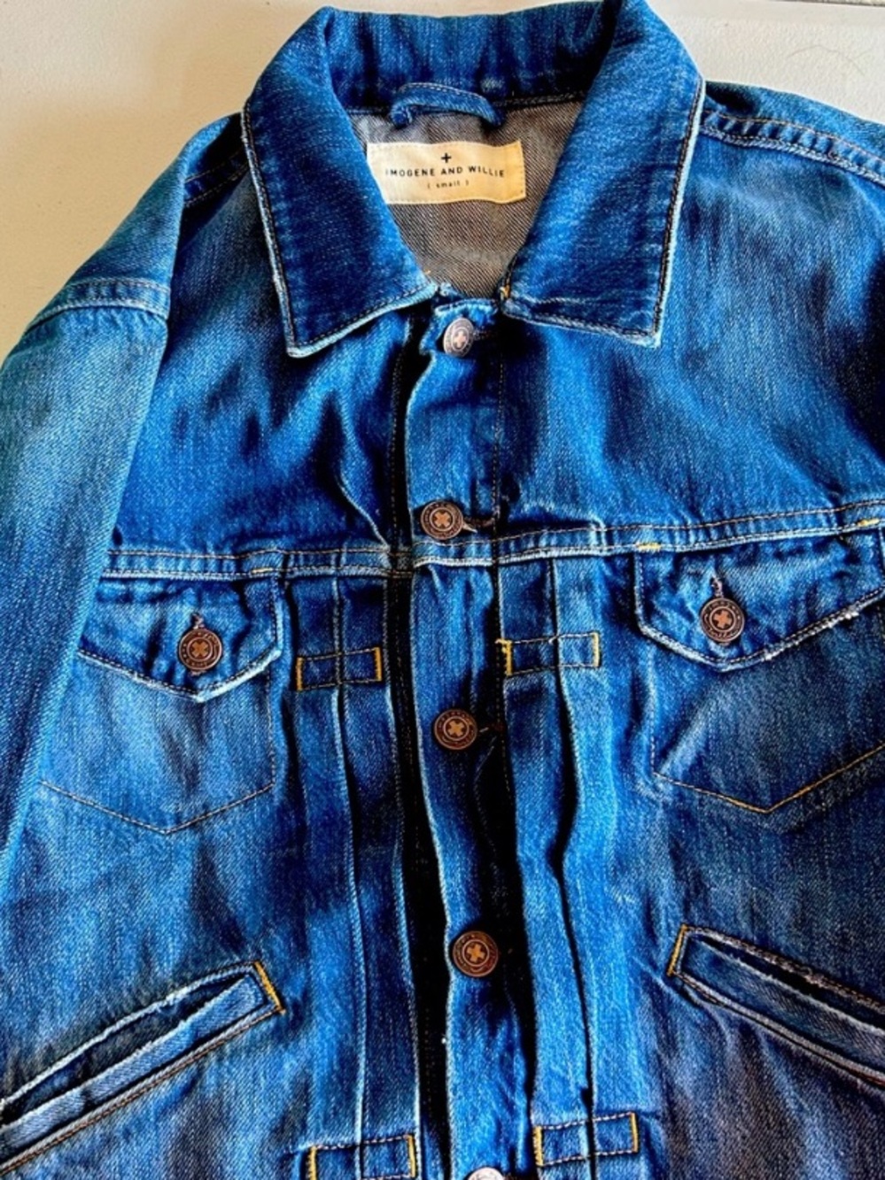 Imogene + Willie Elle denim trucker jean jacket size Small